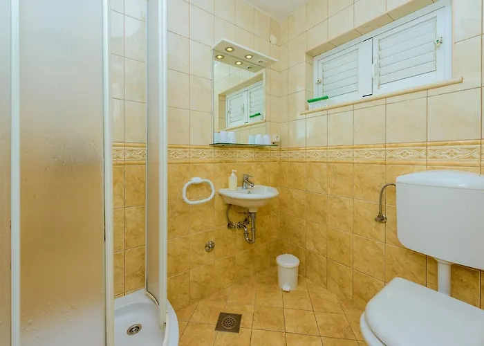 Seaside Eli Apartment *