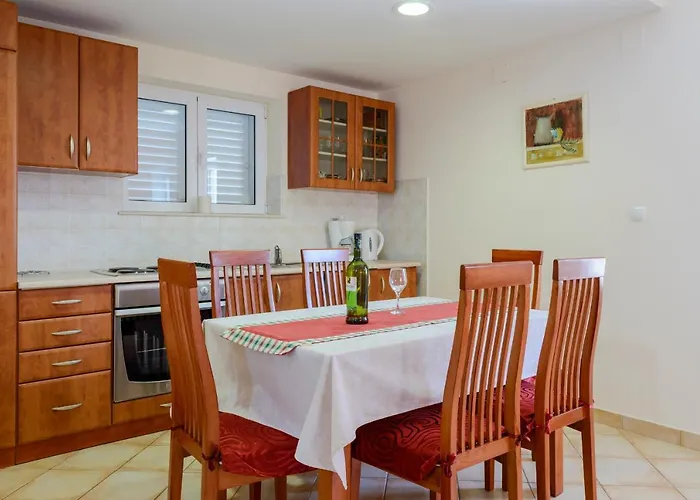 Seaside Eli Lägenhet